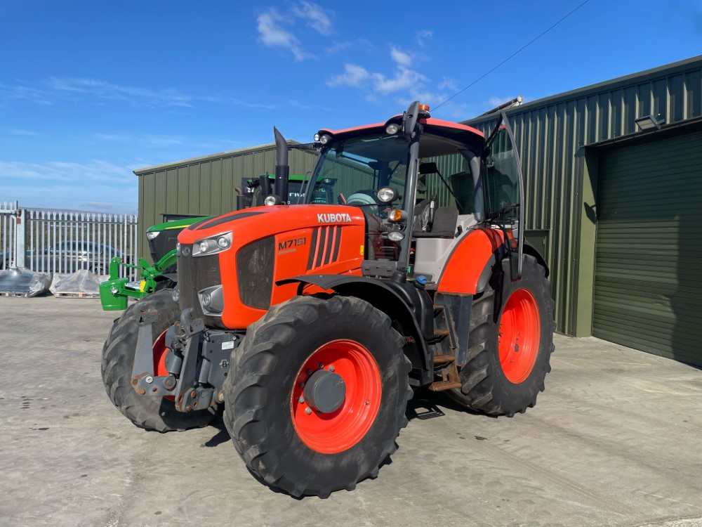 KUBOTA M7151 TRACTOR (41031756) - Image 29