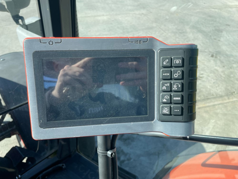 KUBOTA M7151 TRACTOR (41031756) - Image 37