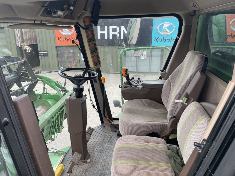 JOHN DEERE T550 COMBINE (12012131) - Image 3