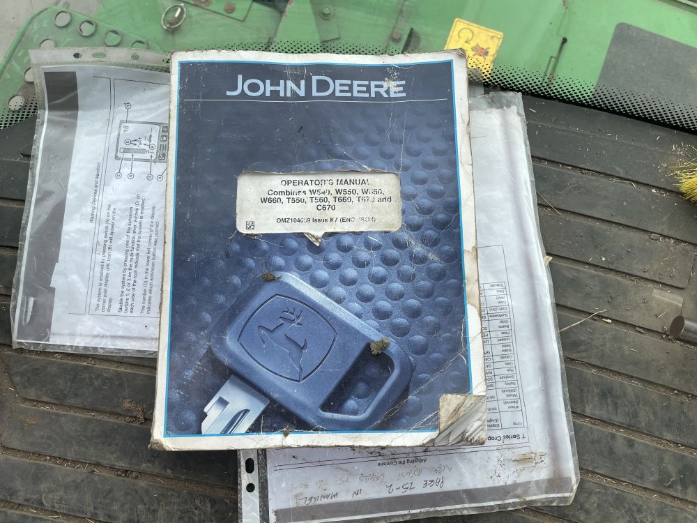 JOHN DEERE T550 COMBINE (12012131) - Image 10