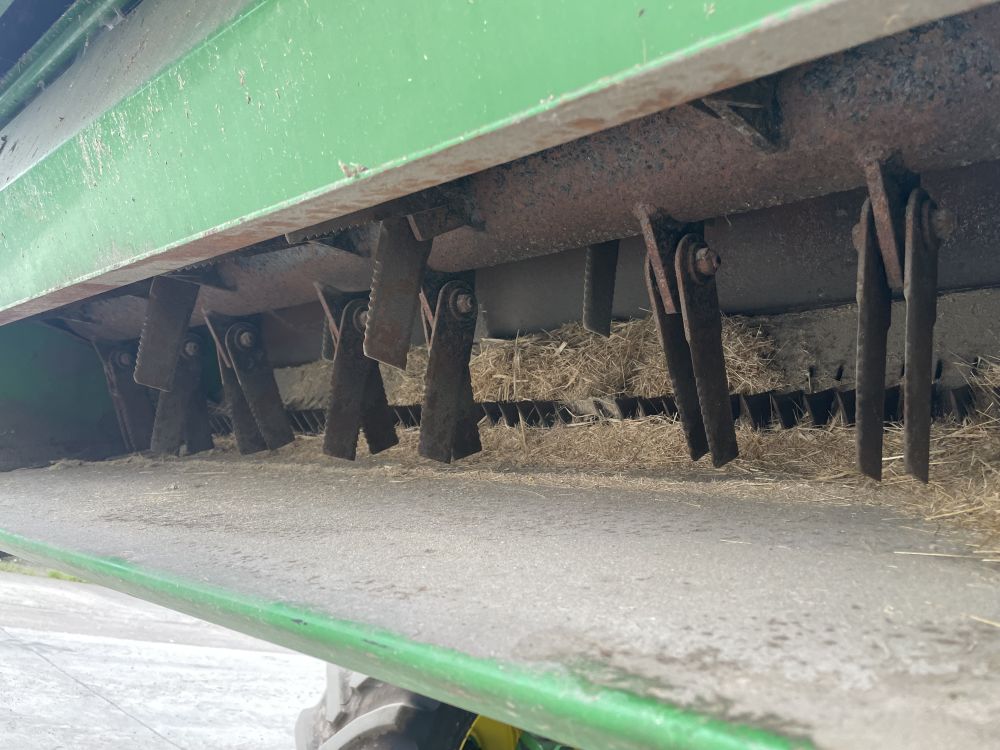 JOHN DEERE T550 COMBINE (12012131) - Image 25