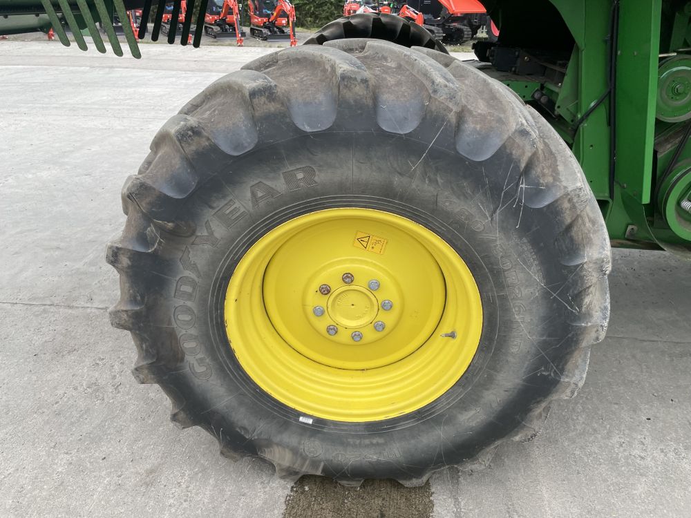 JOHN DEERE T550 COMBINE (12012131) - Image 26