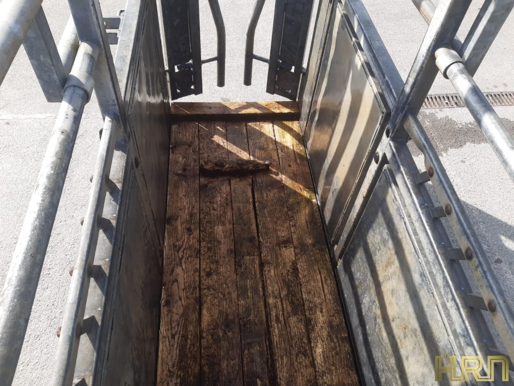 MISC CATTLE CRUSH . (11035699) - Image 24