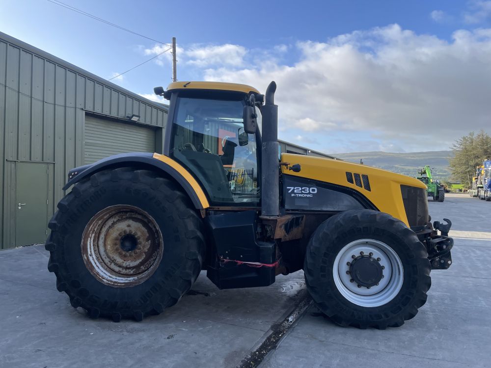 JCB 7230 PTRONIC TRACTOR (71036639) - Image 2