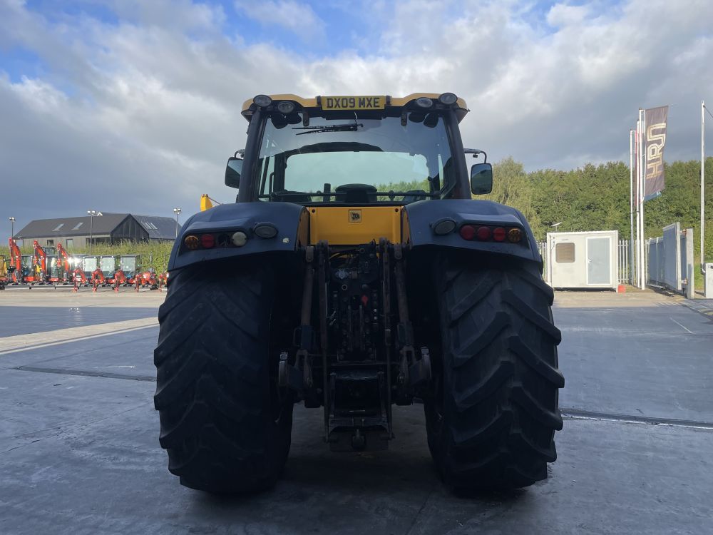 JCB 7230 PTRONIC TRACTOR (71036639) - Image 4