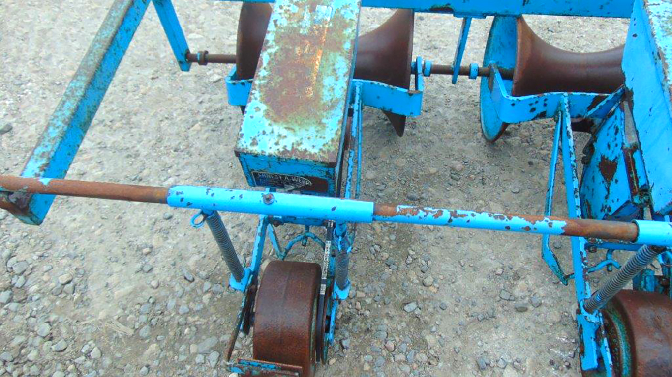 MISC WEBB TURNIP SEEDER (12007464) - Image 4