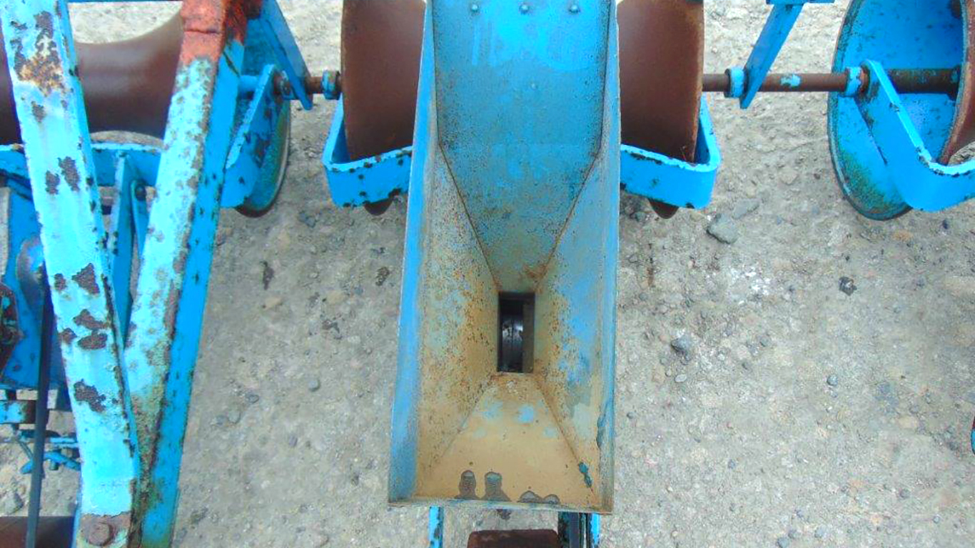 MISC WEBB TURNIP SEEDER (12007464) - Image 6