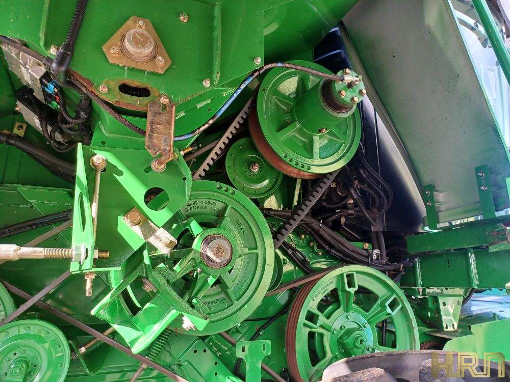 JOHN DEERE W540 COMBINE (12010136) - Image 9