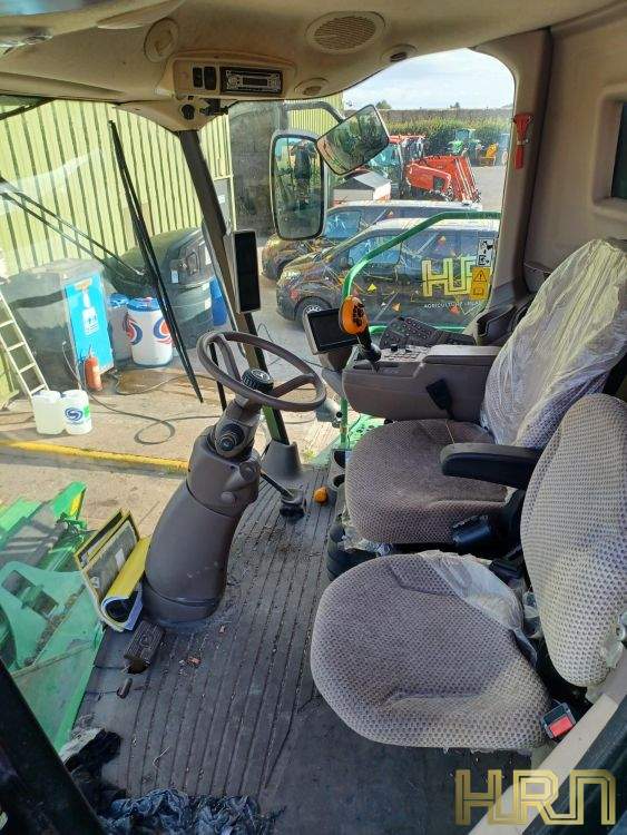 JOHN DEERE W540 COMBINE (12010136) - Image 12