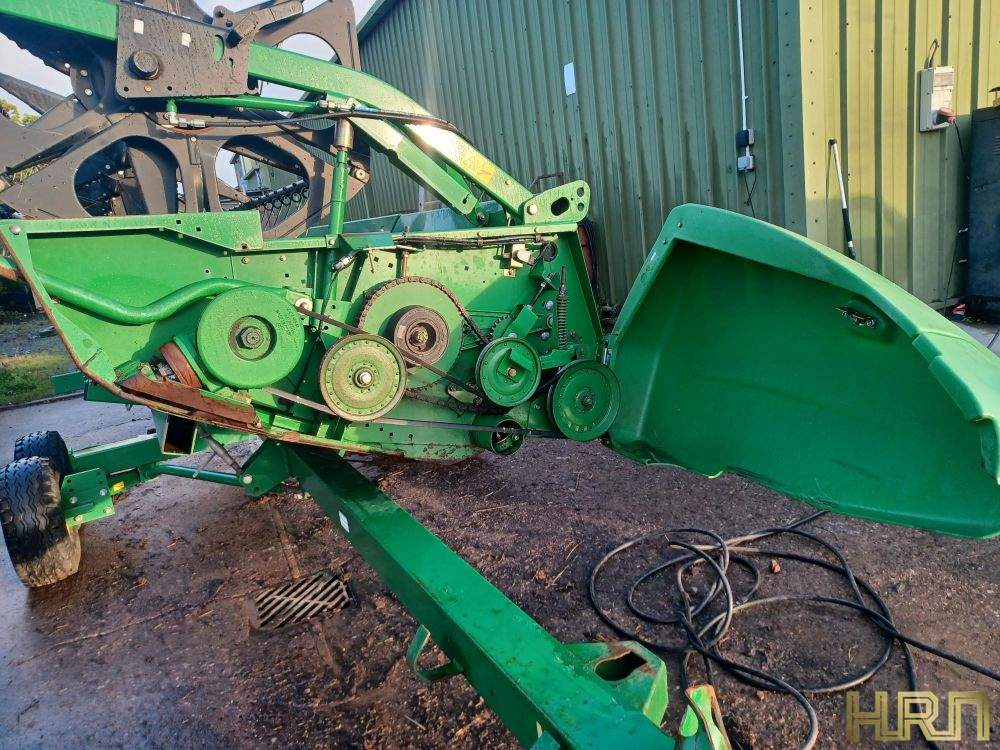 JOHN DEERE W540 COMBINE (12010136) - Image 28