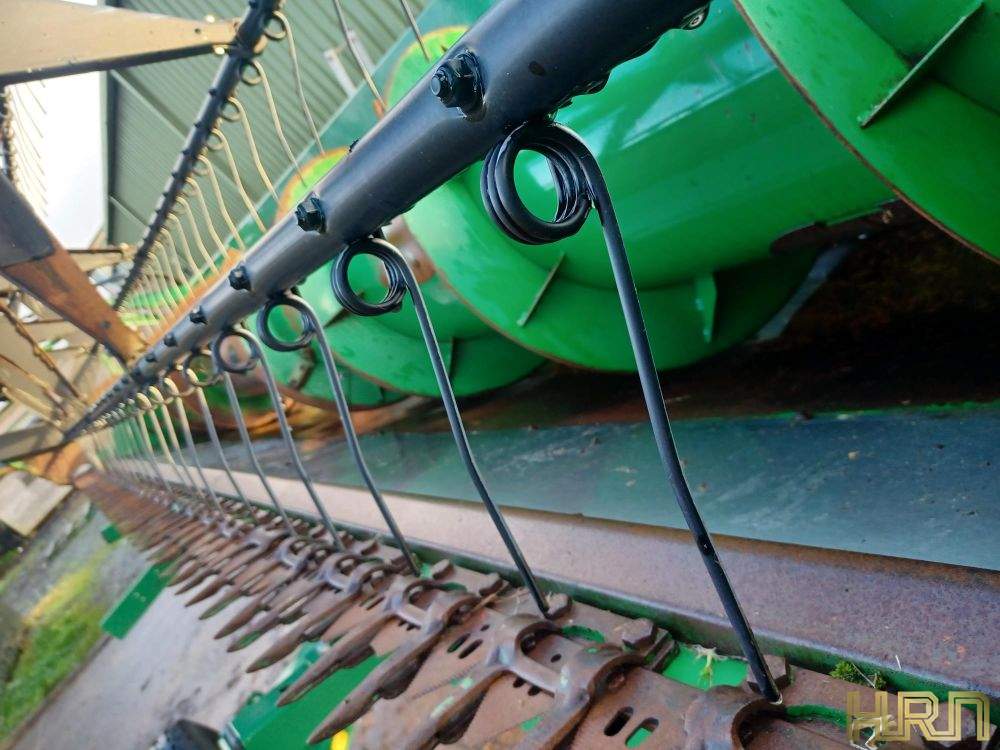 JOHN DEERE W540 COMBINE (12010136) - Image 29