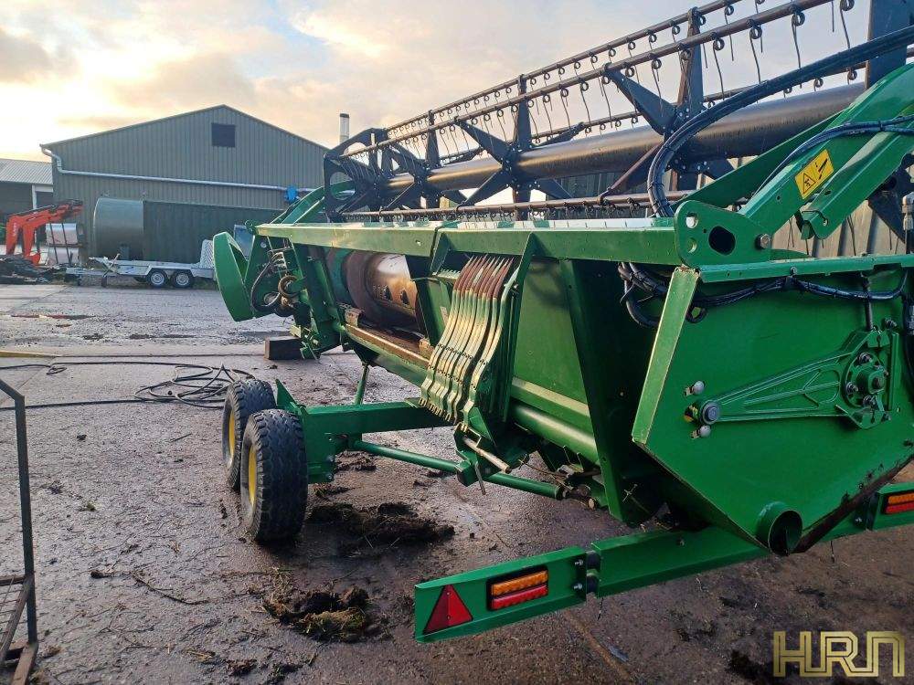 JOHN DEERE W540 COMBINE (12010136) - Image 33