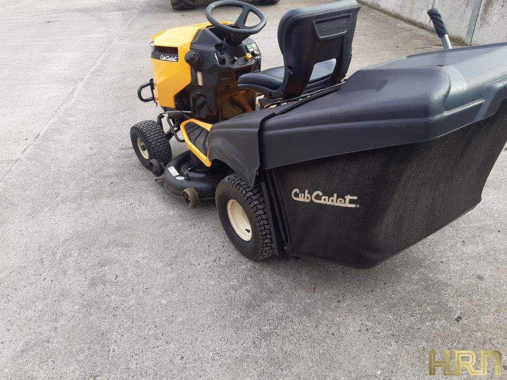 MISC CUB CADET XT2 RIDE ON MOWER (11033967) - Image 9