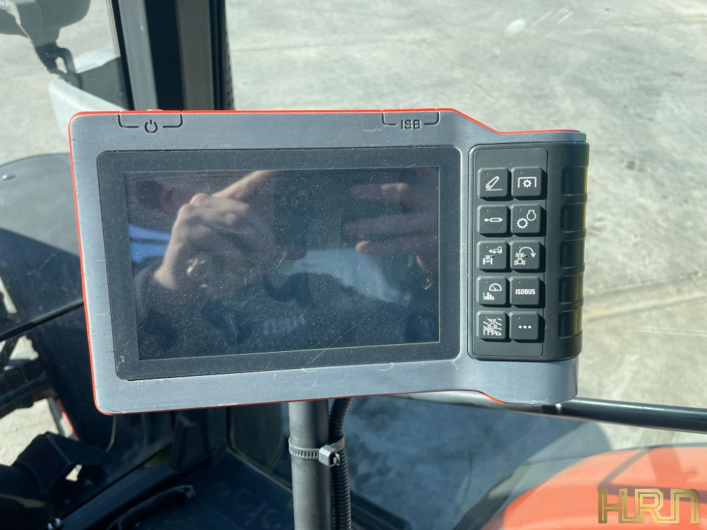 KUBOTA M7151 TRACTOR (41031756) - Image 12