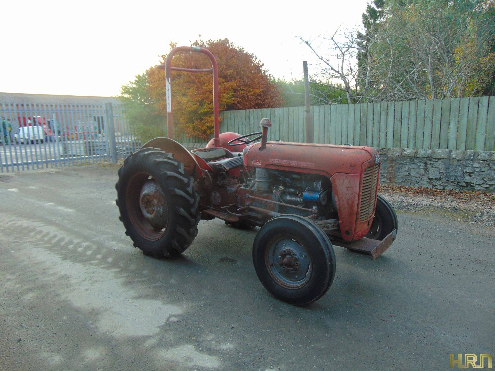 MASSEY FERGUSON 35 TRACTOR (12009814) - Image 5
