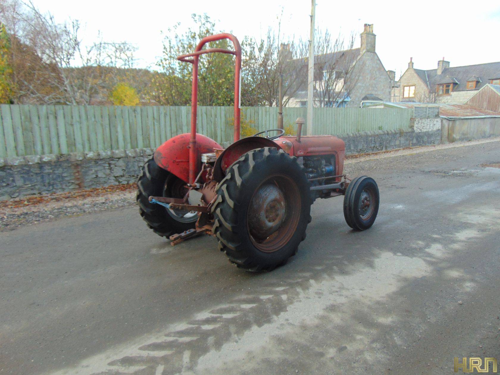 MASSEY FERGUSON 35 TRACTOR (12009814) - Image 6