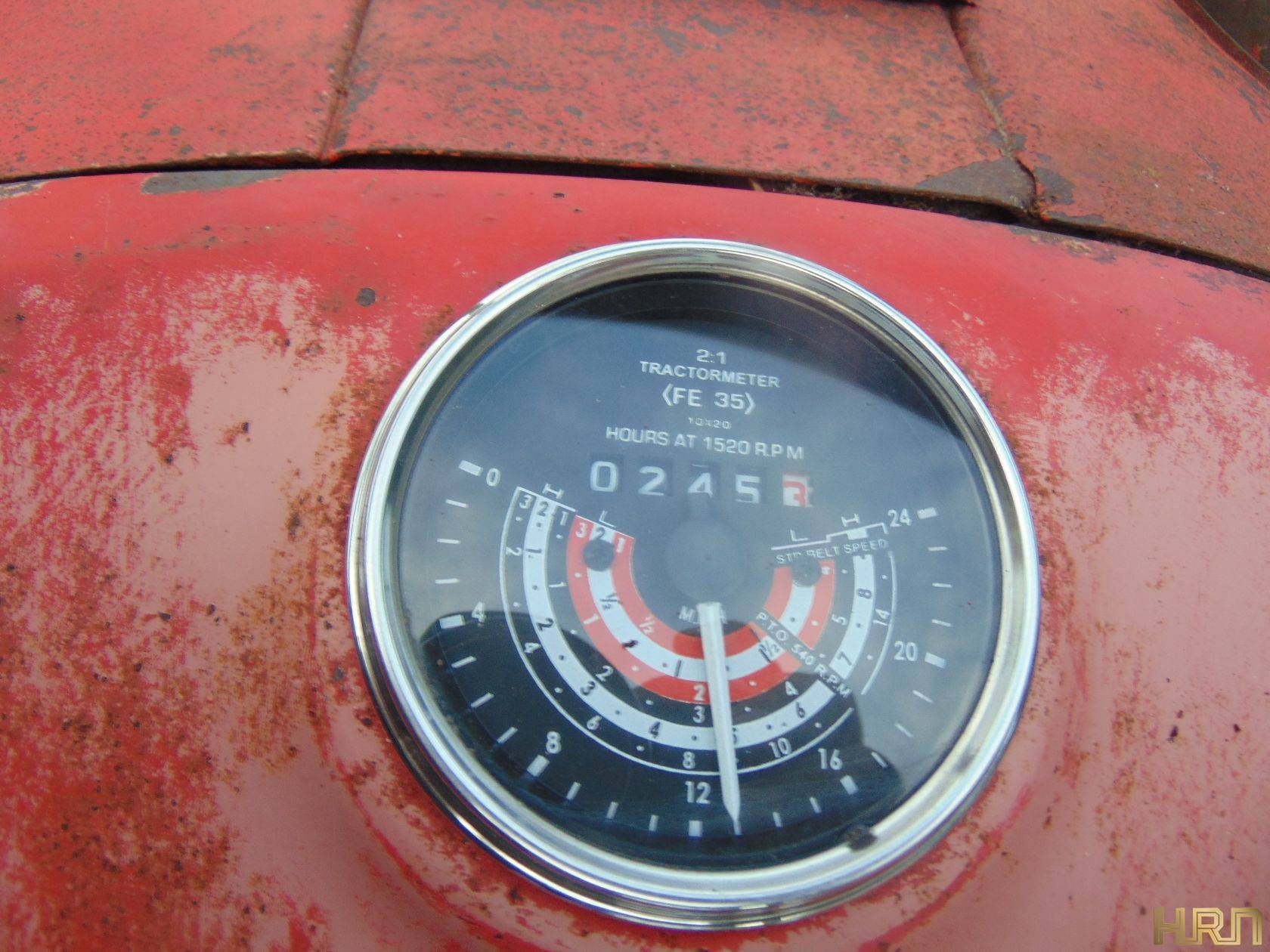 MASSEY FERGUSON 35 TRACTOR (12009814) - Image 11