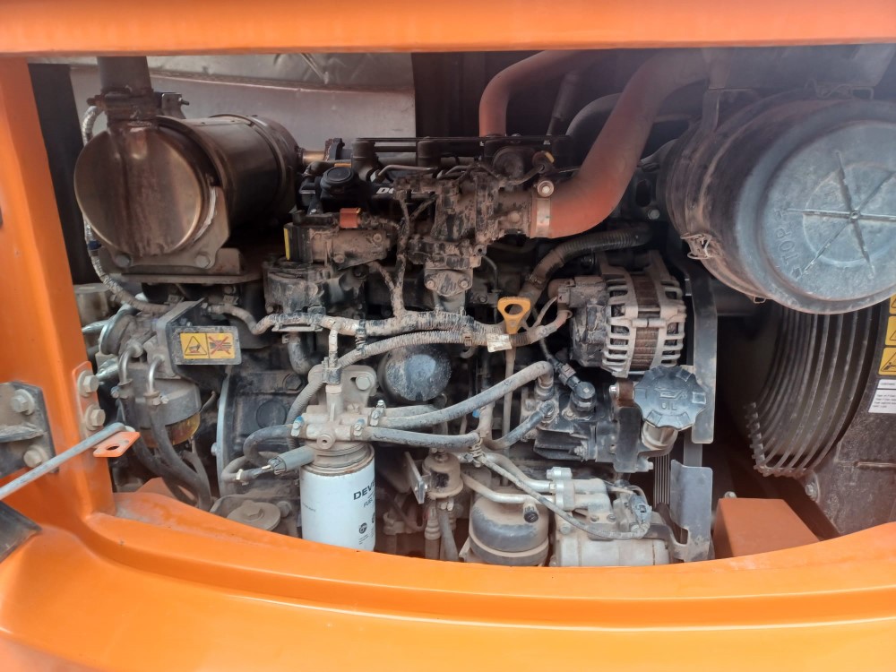 DOOSAN DX85R-7 EXCAVATOR (71036799) - Image 11