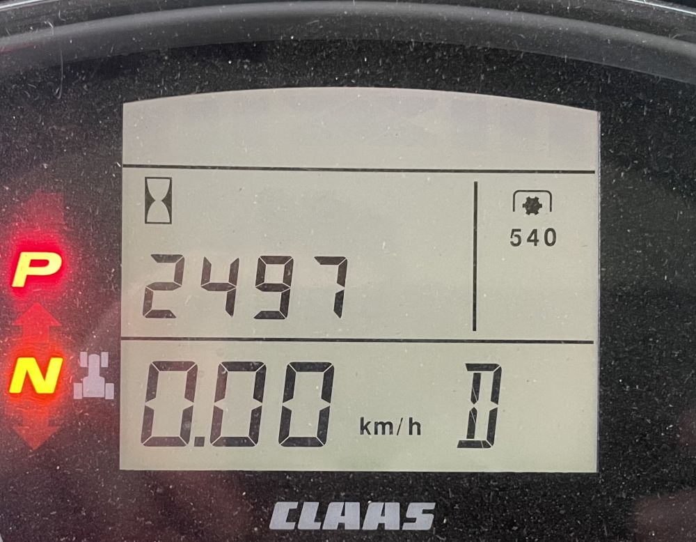 CLAAS 650 ARION TRACTOR (71037067) - Image 14