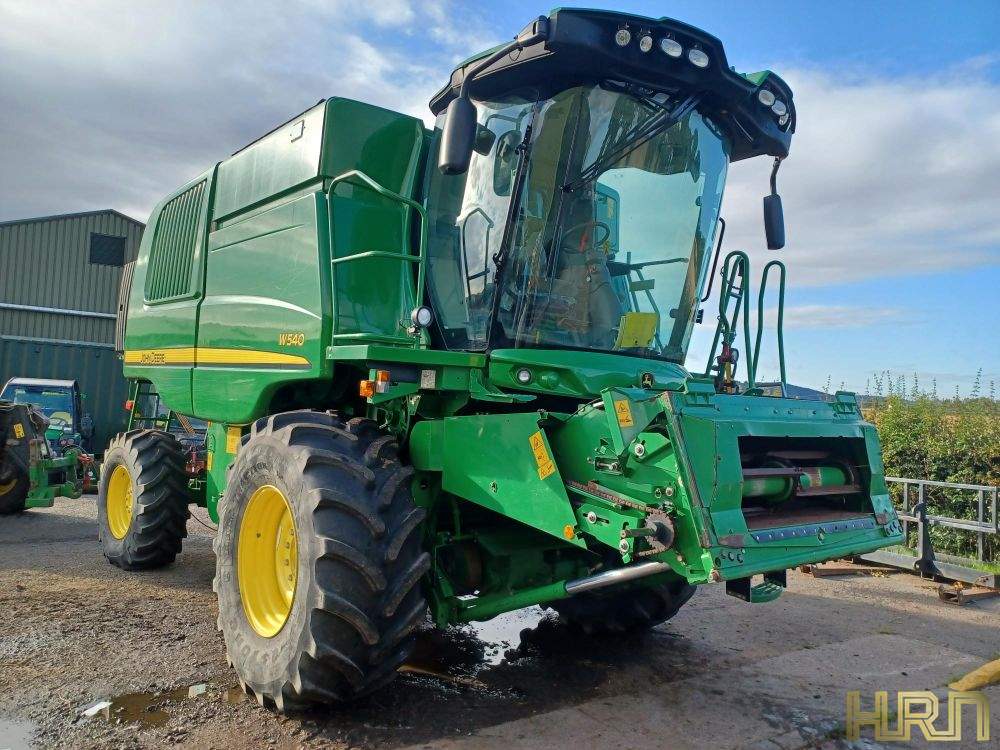 JOHN DEERE W540 COMBINE (12010136) - Image 38