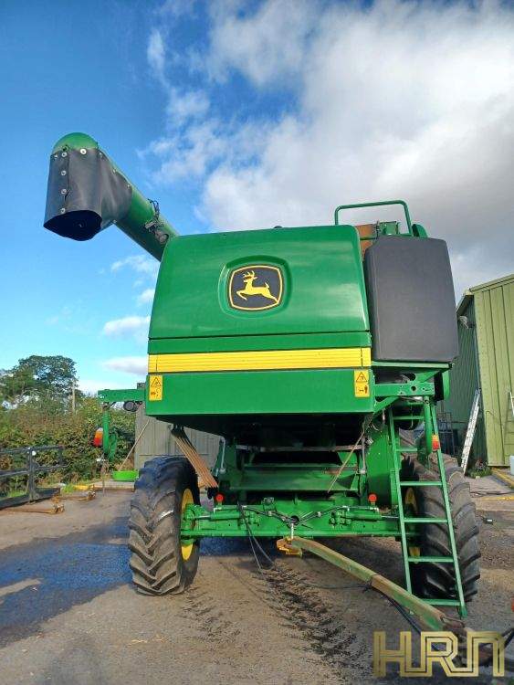 JOHN DEERE W540 COMBINE (12010136) - Image 40