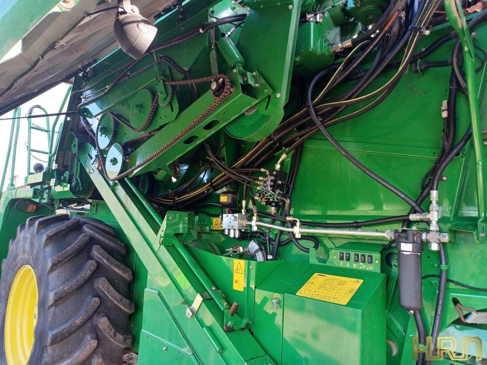JOHN DEERE W540 COMBINE (12010136) - Image 51