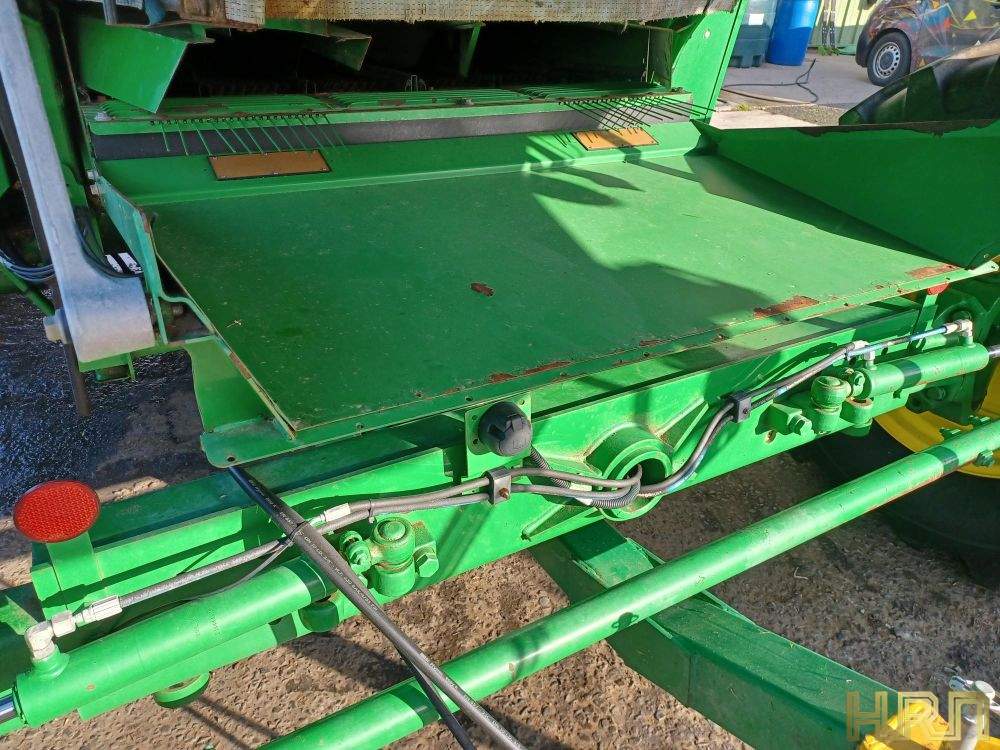 JOHN DEERE W540 COMBINE (12010136) - Image 54