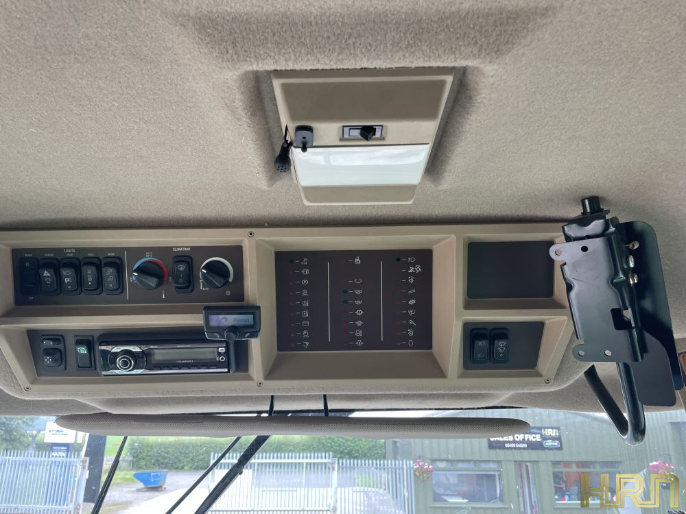 JOHN DEERE T550 COMBINE (12012131) - Image 54