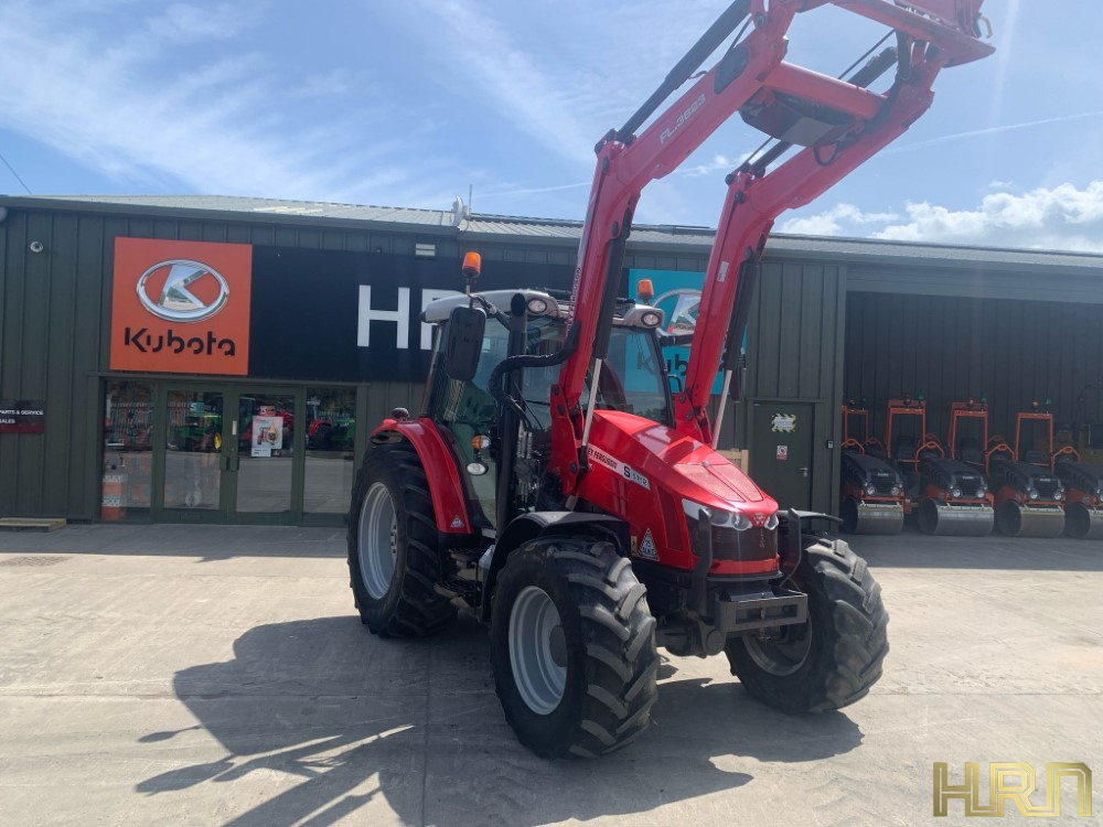 MASSEY FERGUSON 5712S TRACTOR C/W LOADER (12011953) - Image 25