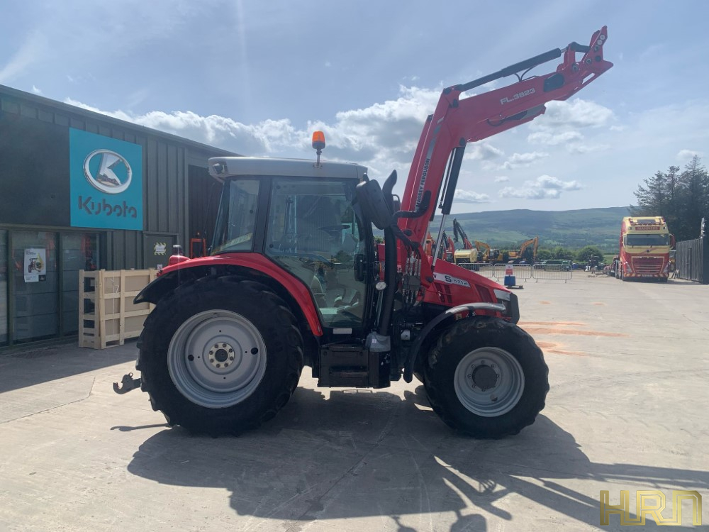 MASSEY FERGUSON 5712S TRACTOR C/W LOADER (12011953) - Image 29