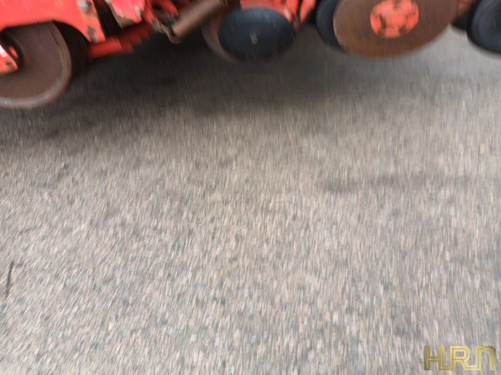 KVERNELAND ONE PASS 4 METRE (12010875) - Image 17