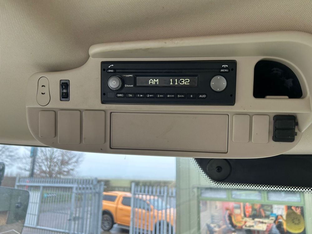 JOHN DEERE 6155R TRACTOR (12012386) - Image 13