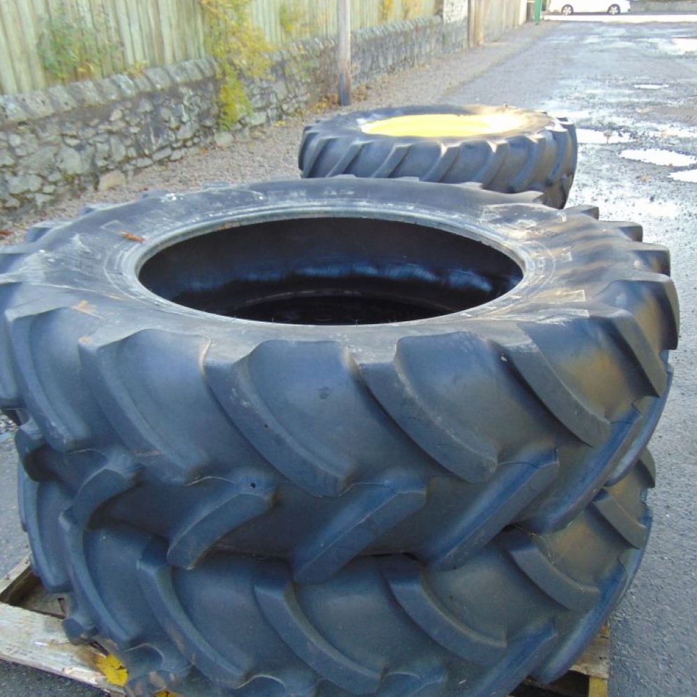JOHN DEERE TYRES FULL SET FIRESTONES (11028959) - Image 7