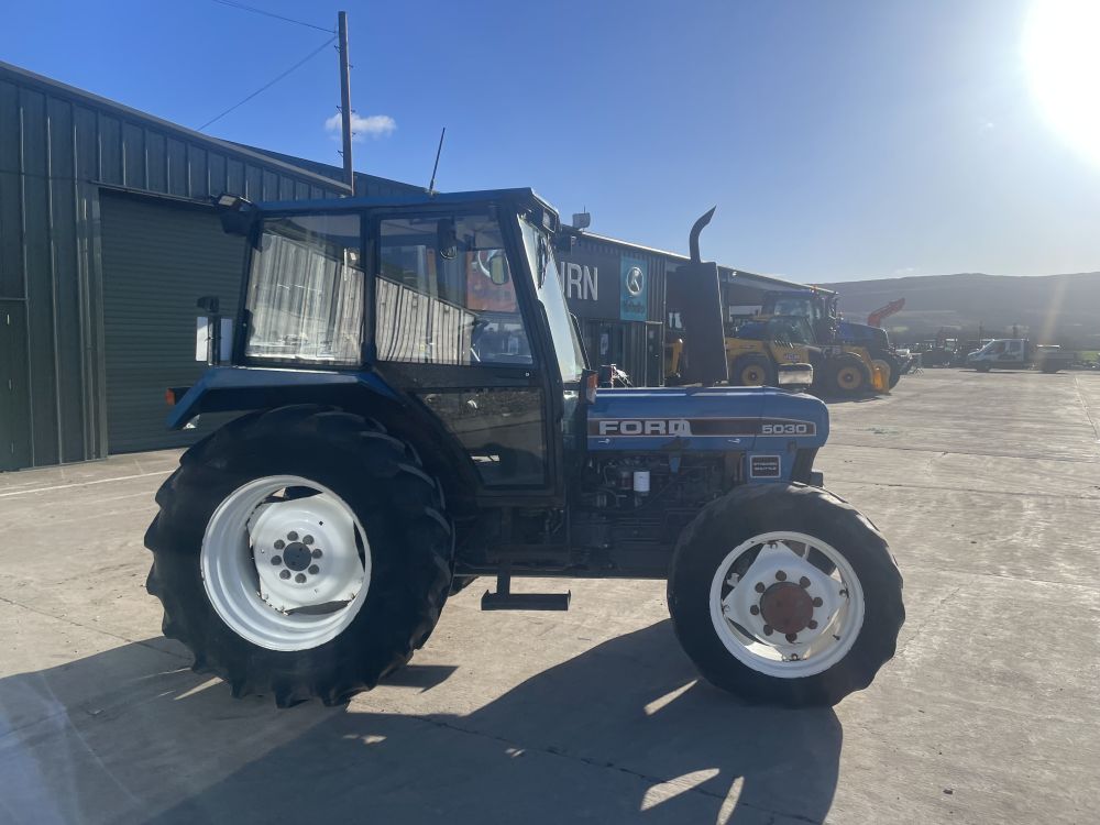 FORD 5030 TRACTOR (71037581) - Image 5