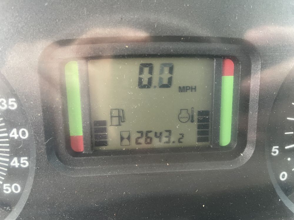 JOHN DEERE 6530 TRACTOR (71037645) - Image 17