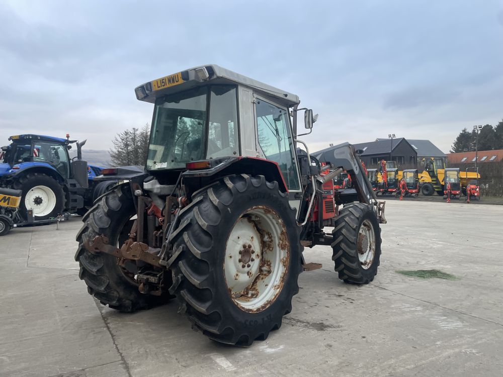 MASSEY FERGUSON 3085 TRACTOR (12012478) - Image 8