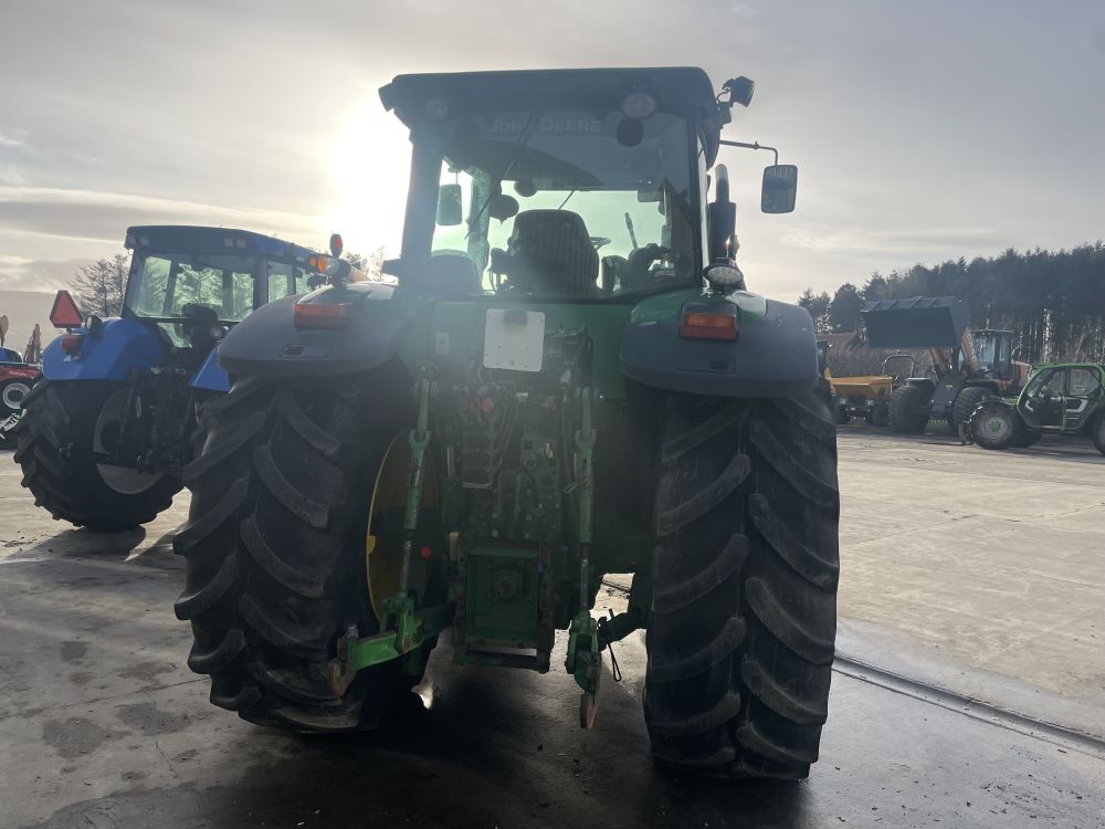 JOHN DEERE 7930 TRACTOR (12012379) - Image 9