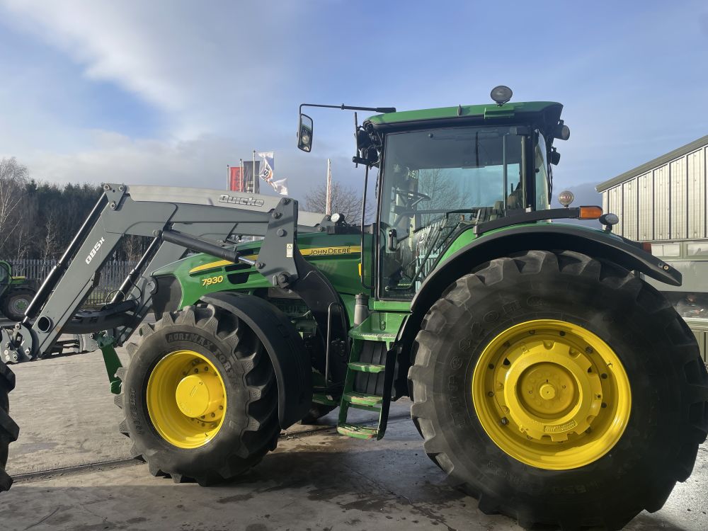 JOHN DEERE 7930 TRACTOR (12012379) - Image 12