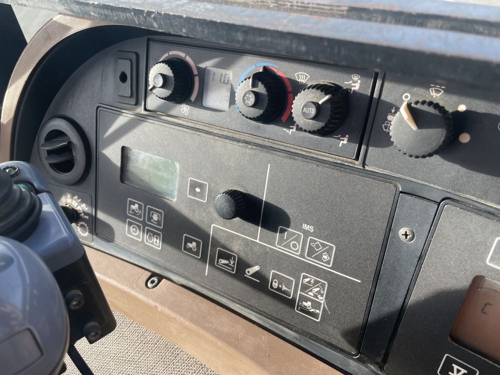 JOHN DEERE 7930 TRACTOR (12012379) - Image 19