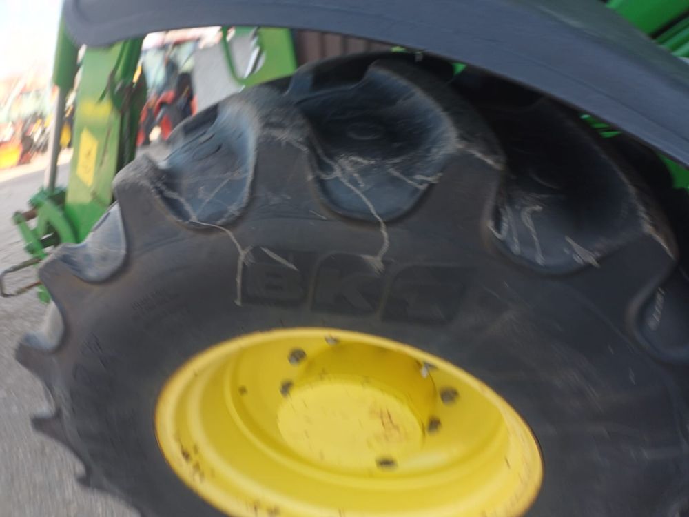 JOHN DEERE 6630 TRACTOR (11037891) - Image 14