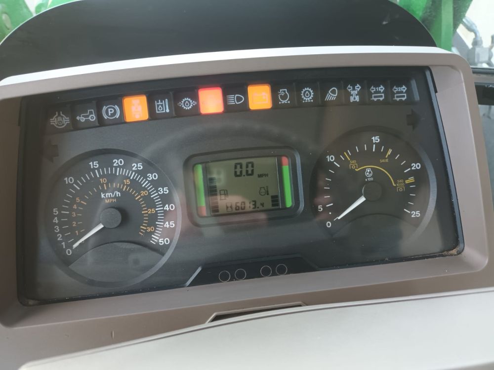 JOHN DEERE 6630 TRACTOR (11037891) - Image 21