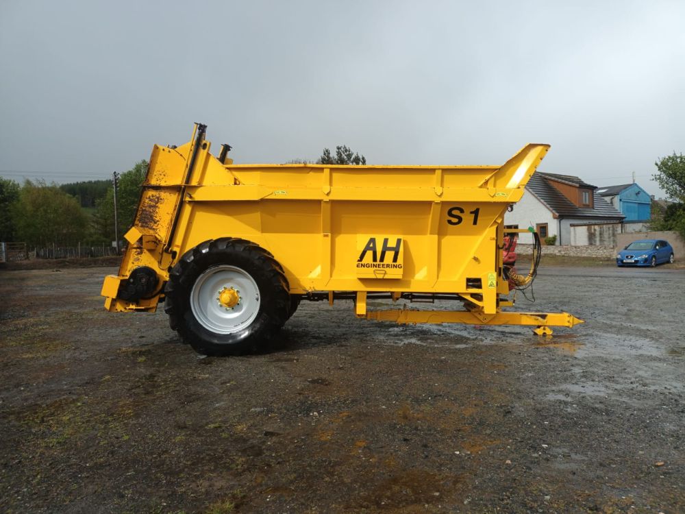 MISC AH MUCKSPREADER (71038582) - Image 4