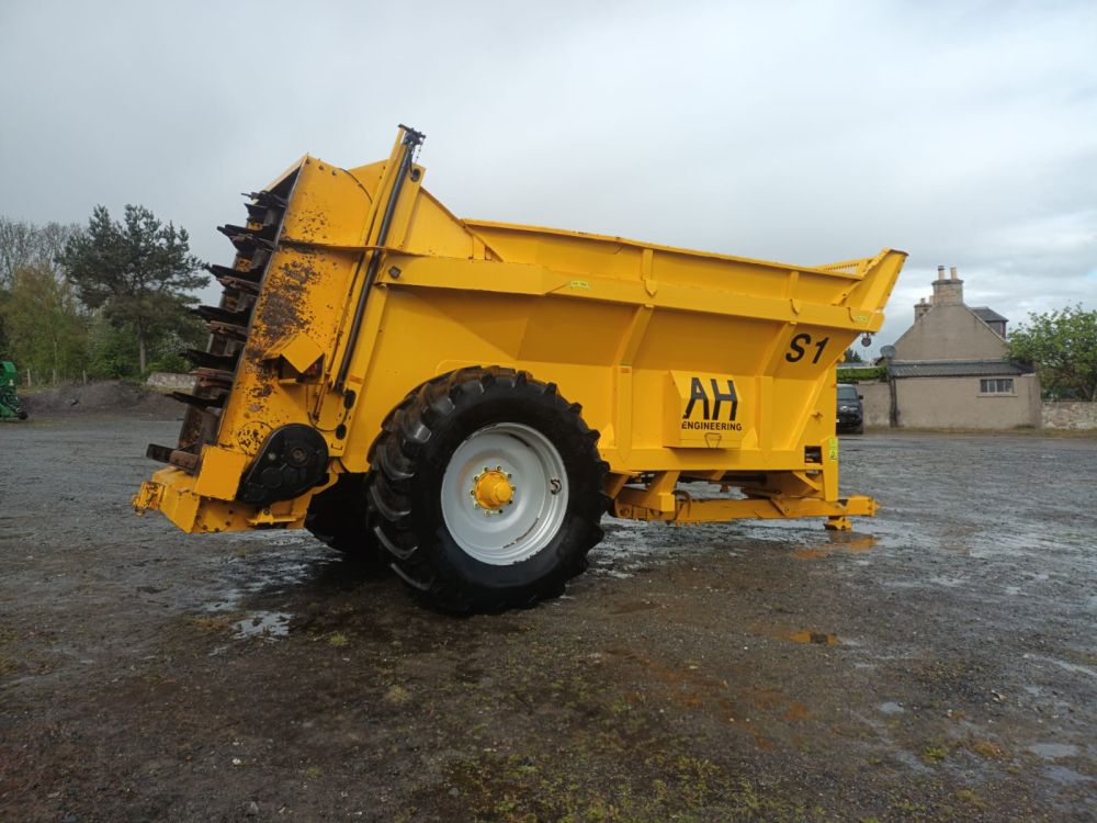MISC AH MUCKSPREADER (71038582) - Image 5
