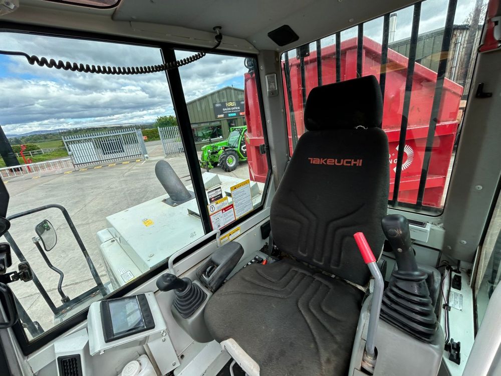 TAKEUCHI TCR50-2 TRACKED DUMPER (71038705) - Image 15