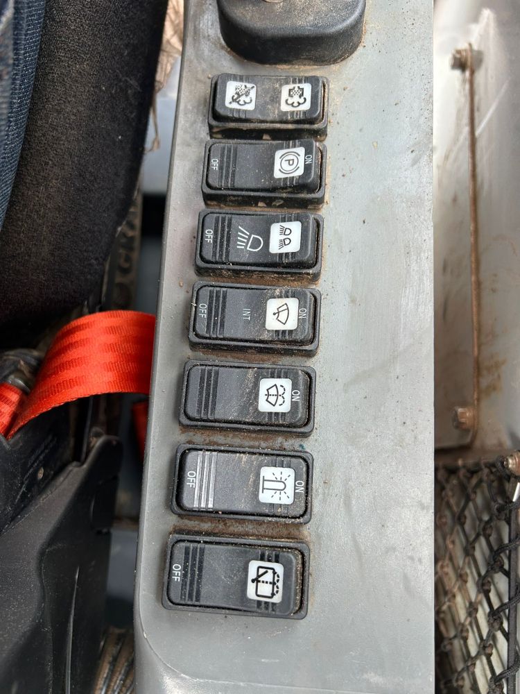 TAKEUCHI TCR50-2 TRACKED DUMPER (71038705) - Image 16