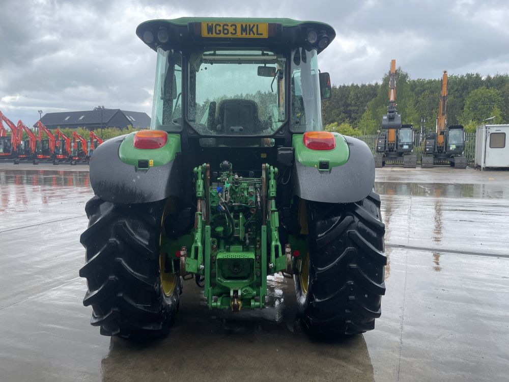 JOHN DEERE 6110MC TRACTOR (71038242) - Image 5