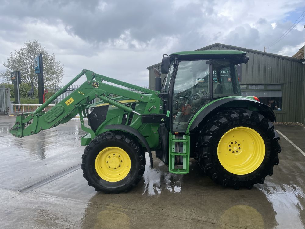JOHN DEERE 6110MC TRACTOR (71038242) - Image 7