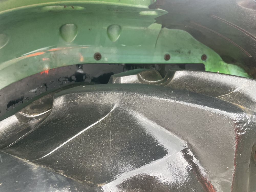 JOHN DEERE 6110MC TRACTOR (71038242) - Image 11