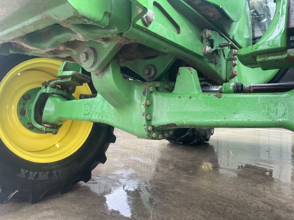 JOHN DEERE 6110MC TRACTOR (71038242) - Image 12