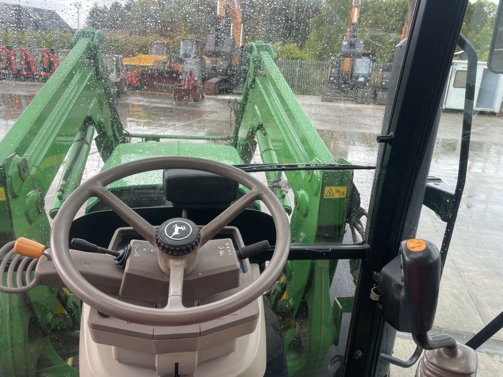 JOHN DEERE 6110MC TRACTOR (71038242) - Image 14